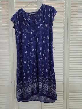 Women’s Navy Blue Floral V-Neck Dress